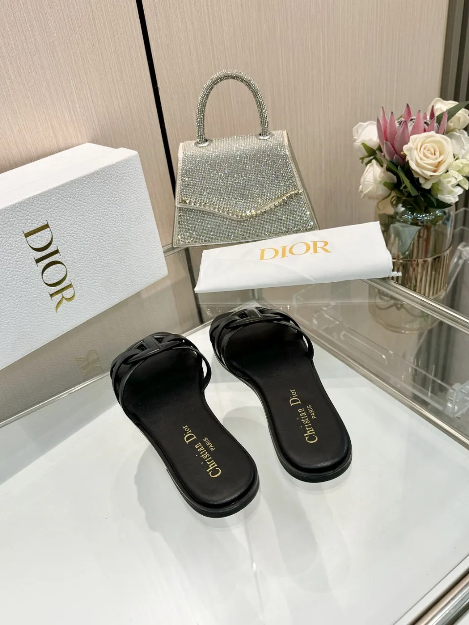 👟👟Ex-factory price 340👟👟 Dior new model, 9 colors available, cowhide fabric, code number 35-42, leather sole +40